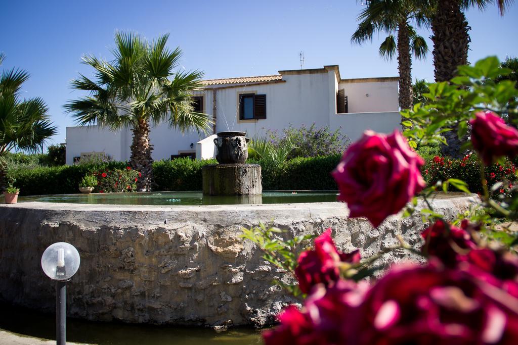 Case Vacanza Torre Lupa Marsala Buitenkant foto